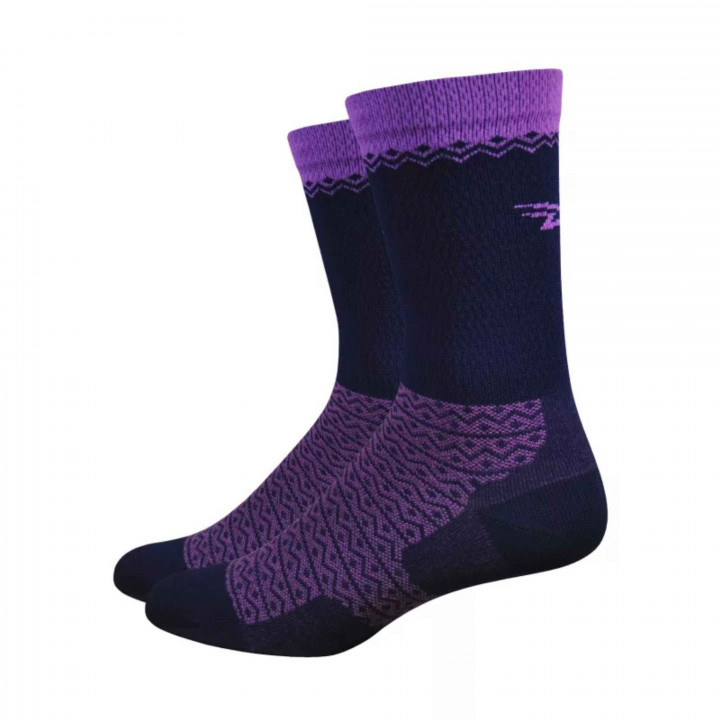 Chaussettes Defeet Levitator Lite (coupe femmes) en vente sur cyclonesocks.com