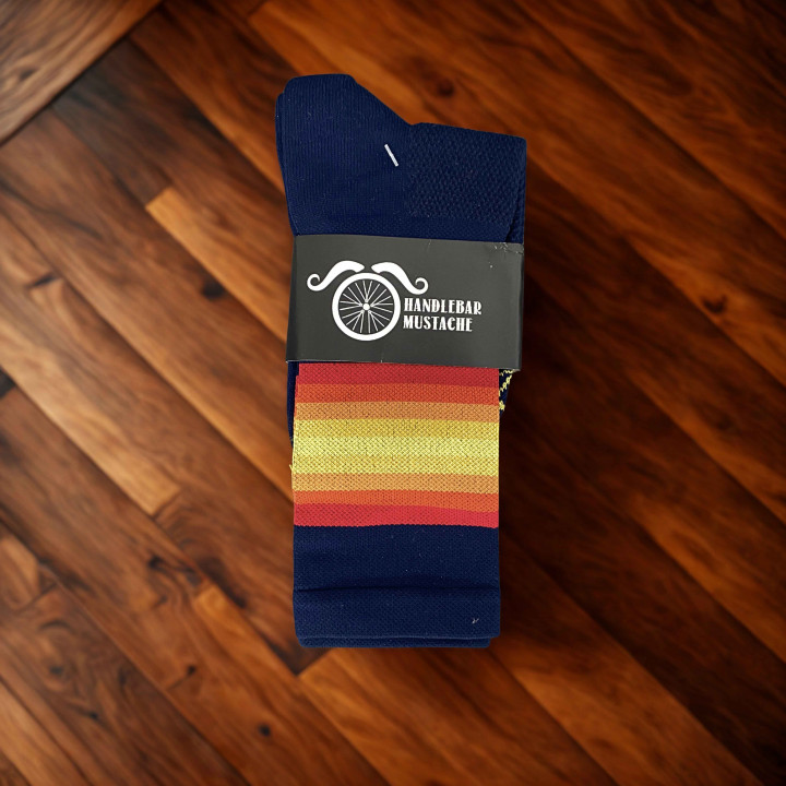 Chaussettes Defeet the Wall en vente sur cyclonesocks.com