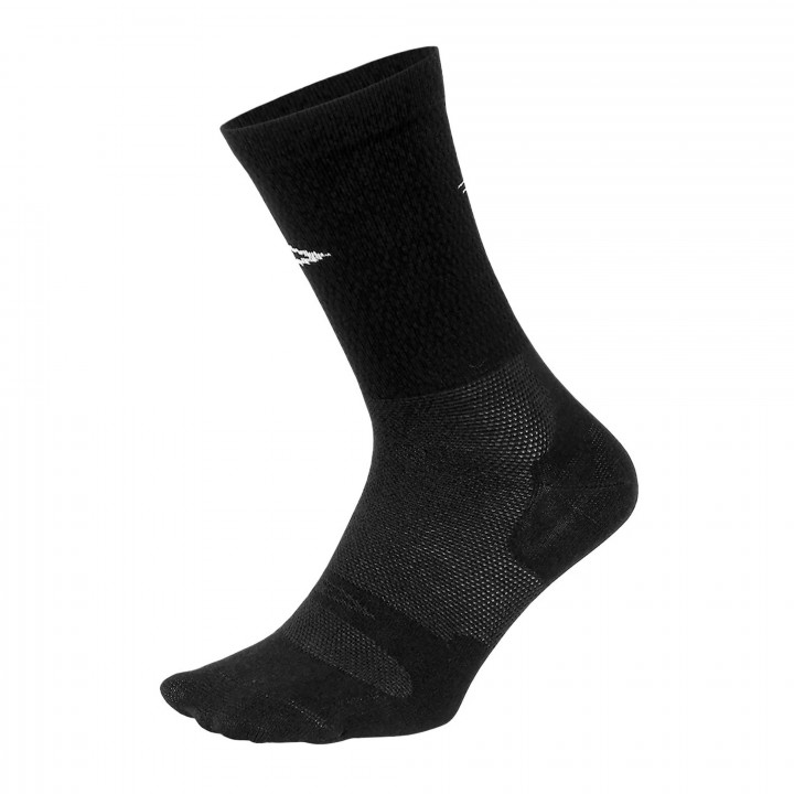 Chaussettes Defeet Aireator noir en vente sur cyclonesocks.com
