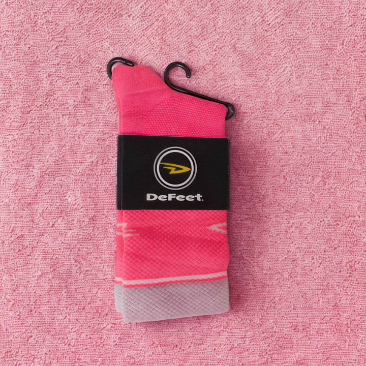 Chaussettes Defeet levitator Lite en vente sur cyclonesocks.com